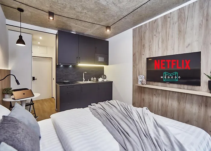 Arcadia Self Check-in Aparthotel